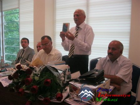 ARXİV: Marneulidə Azərbaycan aliminin 75 illik yubileyi qeyd olunub.. ARXİV: Marneulidə Azərbaycan aliminin 75 illik yubileyi qeyd olunub..