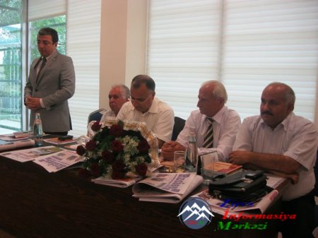 ARXİV: Marneulidə Azərbaycan aliminin 75 illik yubileyi qeyd olunub.. ARXİV: Marneulidə Azərbaycan aliminin 75 illik yubileyi qeyd olunub..