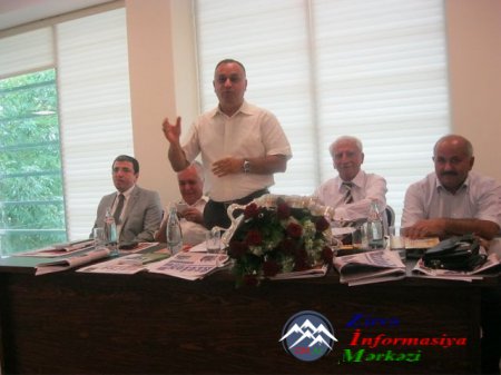 ARXİV: Marneulidə Azərbaycan aliminin 75 illik yubileyi qeyd olunub.. ARXİV: Marneulidə Azərbaycan aliminin 75 illik yubileyi qeyd olunub..