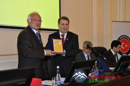 “Azərbaycan-Türkiyə: yeddi ulu ozan” mövzusunda Beynəlxalq elmi simpozium “Azərbaycan-Türkiyə: yeddi ulu ozan” mövzusunda Beynəlxalq elmi simpozium