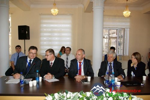 AzTU-da “Enerji istehsalı və effektliyi” mövzusunda beynəlxalq elmi seminar keçirilib AzTU-da “Enerji istehsalı və effektliyi” mövzusunda beynəlxalq elmi seminar keçirilib