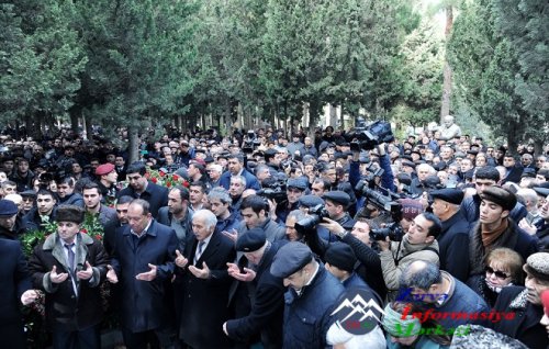 Xalq Şairi ZƏLIMXAN YAQUB son mənzilə yola salındı