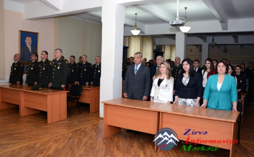 Hərbi Akademiyada xarici dil kurslarının buraxılışı keçirilib Hərbi Akademiyada xarici dil kurslarının buraxılışı keçirilib