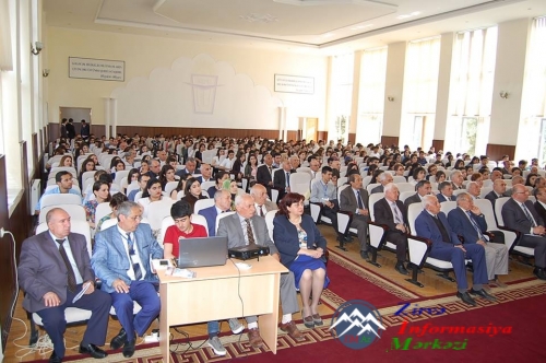 SDU-da Magistrantların XVI Respublika Elmi Konfransı keçirilib SDU-da Magistrantların XVI Respublika Elmi Konfransı keçirilib