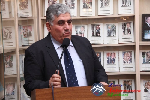 “Azərbaycan ədəbiyyatı və ədəbiyyatşünaslığının aktual problemləri” mövzusunda tədbir “Azərbaycan ədəbiyyatı və ədəbiyyatşünaslığının aktual problemləri” mövzusunda tədbir