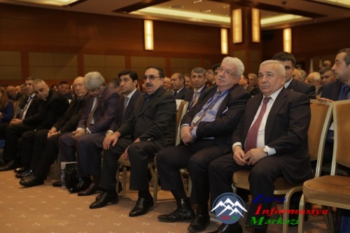 Ümumrusiya Azərbaycan Konqresinin yeni prezidenti seçilib Ümumrusiya Azərbaycan Konqresinin yeni prezidenti seçilib