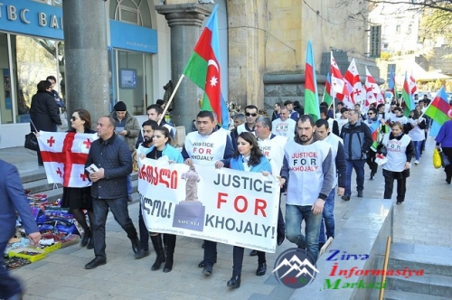 "Borçalı-İrəli" İctimai Birliyinin təşəbbüsü və təşkilatçılığı ilə Tbilisidə Xocalı Soyqırımının 25 ci-il dönümü ilə əlaqədar yürüş keçirilib "Borçalı-İrəli" İctimai Birliyinin təşəbbüsü və təşkilatçılığı ilə Tbilisidə Xocalı Soyqırımının 25 ci-il dönümü ilə əlaqədar yürüş keçirilib