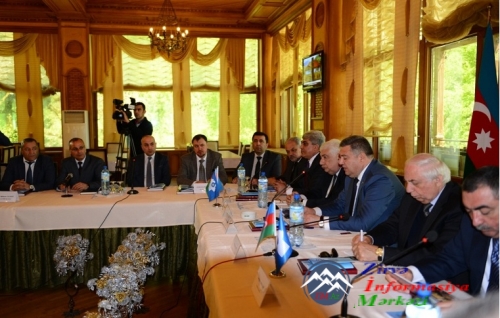 Lerikdə demokratik islahatlar haqqında seminar keçirmişdir Lerikdə demokratik islahatlar haqqında seminar keçirmişdir