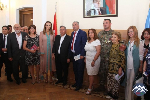 “KƏRKÜK SEVDALISI QƏZƏNFƏR PAŞAYEV” – Professorun həyat və yaradıcılığına həsr edilmiş kitab Atatürk Mərkəzində təqdim edilib