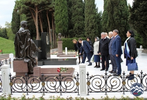 “Müasir şərqşünaslığın aktual problemləri” mövzusunda beynəlxalq elmi konfrans keçirilir