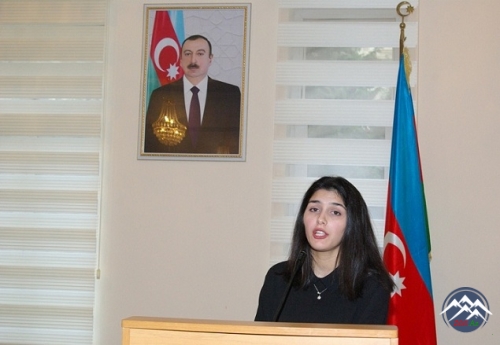 AzTU-da Dövlət Bayrağı və Azərbaycan Respublikasının Konstitusiya günlərinə həsr olunmuş tədbir keçirilib AzTU-da Dövlət Bayrağı və Azərbaycan Respublikasının Konstitusiya günlərinə həsr olunmuş tədbir keçirilib