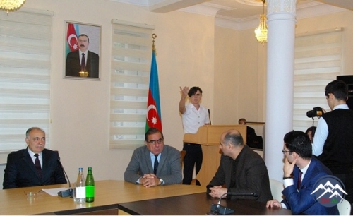 AzTU-da Dövlət Bayrağı və Azərbaycan Respublikasının Konstitusiya günlərinə həsr olunmuş tədbir keçirilib AzTU-da Dövlət Bayrağı və Azərbaycan Respublikasının Konstitusiya günlərinə həsr olunmuş tədbir keçirilib