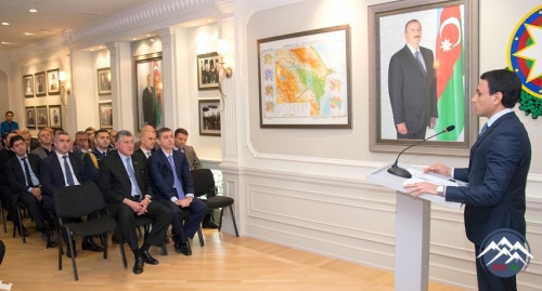 Marneulinin rəhbər şəxsləri Azərbaycan xalqının Ümummilli Lideri Heydər Əliyevin xatirəsini yad ediblər Marneulinin rəhbər şəxsləri Azərbaycan xalqının Ümummilli Lideri Heydər Əliyevin xatirəsini yad ediblər