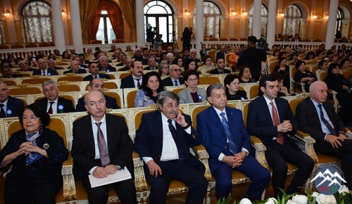 Azərbaycan Memarlar İttifaqının XIX qurultayı keçirilib Azərbaycan Memarlar İttifaqının XIX qurultayı keçirilib
