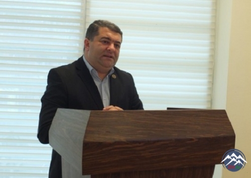 Gürcüstanın Marneuli şəhərində 20 Yanvar faciəsi qurbanlarının xatirəsi anılıb Gürcüstanın Marneuli şəhərində 20 Yanvar faciəsi qurbanlarının xatirəsi anılıb