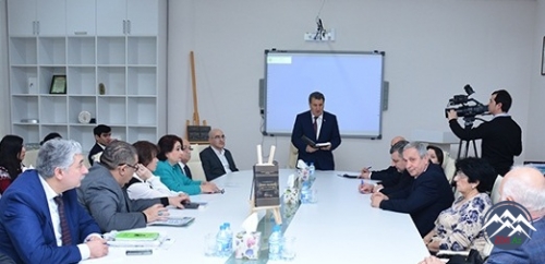 Ceyhun Hacıbəylinin “Seçilmiş əsərləri”-nin təqdimat mərasimi keçirilib Ceyhun Hacıbəylinin “Seçilmiş əsərləri”-nin təqdimat mərasimi keçirilib