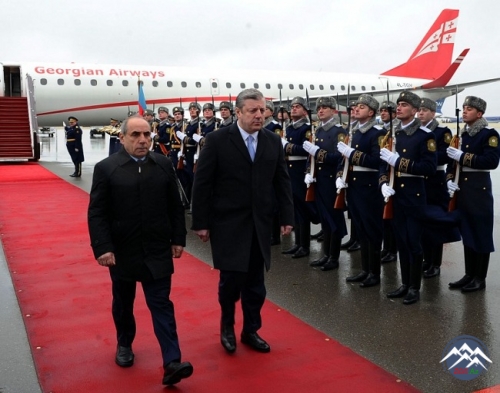 Gürcüstanın Baş naziri Giorgi Kvirikaşvili Azərbaycana rəsmi səfərə gəlib