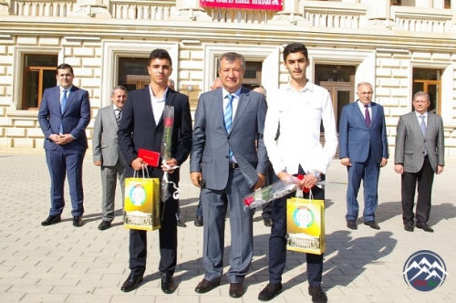 AzTU-da yeni tədris ilinin başlanmasına və “Bilik Günü”nə həsr olunmuş tədbir keçirilib