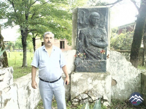 "Qırmızı Ulduz" ordenli 20 yaşlı QƏHRƏMAN ƏSGƏR - RAHİB MƏMMƏDOV (1967–1987) "Qırmızı Ulduz" ordenli 20 yaşlı QƏHRƏMAN ƏSGƏR - RAHİB MƏMMƏDOV (1967–1987)