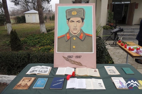 "Qırmızı Ulduz" ordenli 20 yaşlı QƏHRƏMAN ƏSGƏR - RAHİB MƏMMƏDOV (1967–1987) "Qırmızı Ulduz" ordenli 20 yaşlı QƏHRƏMAN ƏSGƏR - RAHİB MƏMMƏDOV (1967–1987)