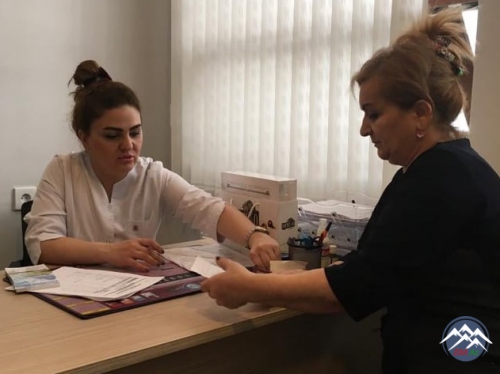 ŞƏFALI ƏLLƏRİN MÖCÜZƏSİ ŞƏFALI ƏLLƏRİN MÖCÜZƏSİ