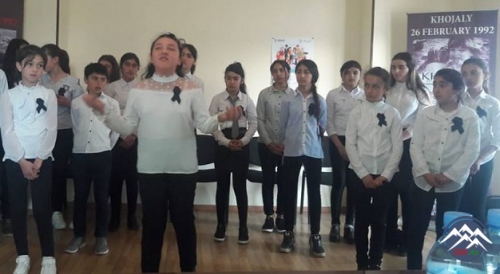 Gürcüstan Azərbaycanlıları Konqresində Xocalı faciəsi qurbanlarının xatirəsi anılıb Gürcüstan Azərbaycanlıları Konqresində Xocalı faciəsi qurbanlarının xatirəsi anılıb