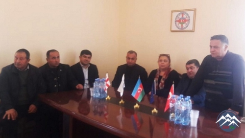 Gürcüstan Azərbaycanlıları Konqresində Xocalı faciəsi qurbanlarının xatirəsi anılıb Gürcüstan Azərbaycanlıları Konqresində Xocalı faciəsi qurbanlarının xatirəsi anılıb