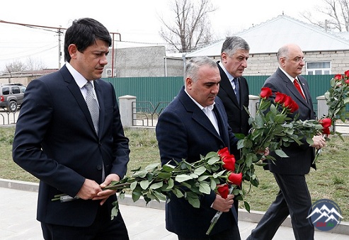 Diasporla İş üzrə Dövlət Komitəsinin sədri Gürcüstanda rəsmi səfərdə olub, soydaşlarımızın problemləri ilə maraqlanıb - YENİLƏNİB Diasporla İş üzrə Dövlət Komitəsinin sədri Gürcüstanda rəsmi səfərdə olub, soydaşlarımızın problemləri ilə maraqlanıb - YENİLƏNİB