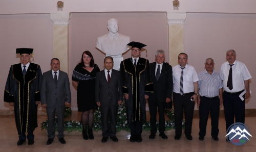 Almaniyalı professor Sylvio Simona AzTU-nun fəxri doktoru adı verilib Almaniyalı professor Sylvio Simona AzTU-nun fəxri doktoru adı verilib