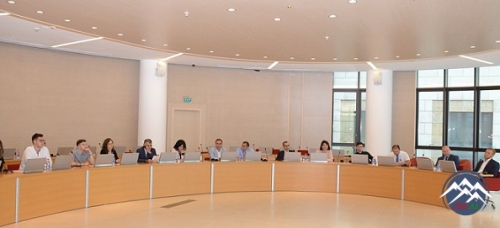 “Hüquq və rəqəmsallaşma” - “Law and Digitalization” mövzusunda seminar keçirilib “Hüquq və rəqəmsallaşma” - “Law and Digitalization” mövzusunda seminar keçirilib