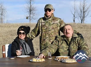 ŞUŞA – VƏTƏN, AZƏRBAYCAN – SƏFƏRBƏR!.. ŞUŞA – VƏTƏN, AZƏRBAYCAN – SƏFƏRBƏR!..