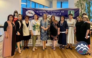 Fəxri oxucu, şairə-publisist Nəsibə İsrafilqızı mükafata layiq görülüb Fəxri oxucu, şairə-publisist Nəsibə İsrafilqızı mükafata layiq görülüb