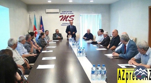 Mətbuat Şurasında veteran jurnalist Ənvər Məşədiyevin 80 illik yubileyinə həsr olunmuş toplantı keçirilib Mətbuat Şurasında veteran jurnalist Ənvər Məşədiyevin 80 illik yubileyinə həsr olunmuş toplantı keçirilib