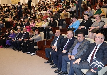 Emin Sabitoğlunun 85 illik yubileyinə həsr olunmuş konsert təqdim edilib Emin Sabitoğlunun 85 illik yubileyinə həsr olunmuş konsert təqdim edilib