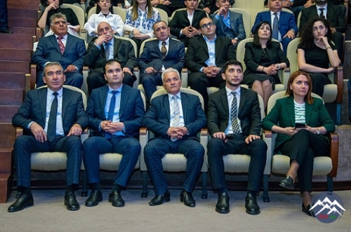 AzTU-da Ulu Öndərin 100 illik yubileyinə həsr olunan tədbir keçirilib AzTU-da Ulu Öndərin 100 illik yubileyinə həsr olunan tədbir keçirilib