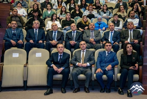AzTU-da Ulu Öndərin 100 illik yubileyinə həsr olunan tədbir keçirilib AzTU-da Ulu Öndərin 100 illik yubileyinə həsr olunan tədbir keçirilib