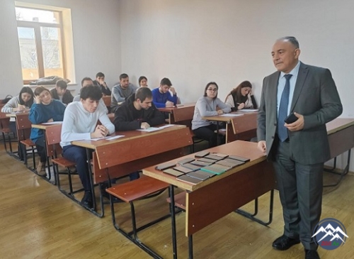 AzTU-nun rektoru qış imtahan sessiyasının gedişini izləyib AzTU-nun rektoru qış imtahan sessiyasının gedişini izləyib