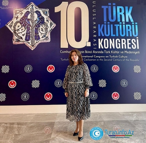 Professor Salidə Şərifova X Türk Kültürü Konqresində məruzə etmişdir